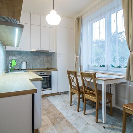 Apartman V Bytovem Dome Turnov Apartment Luaran gambar