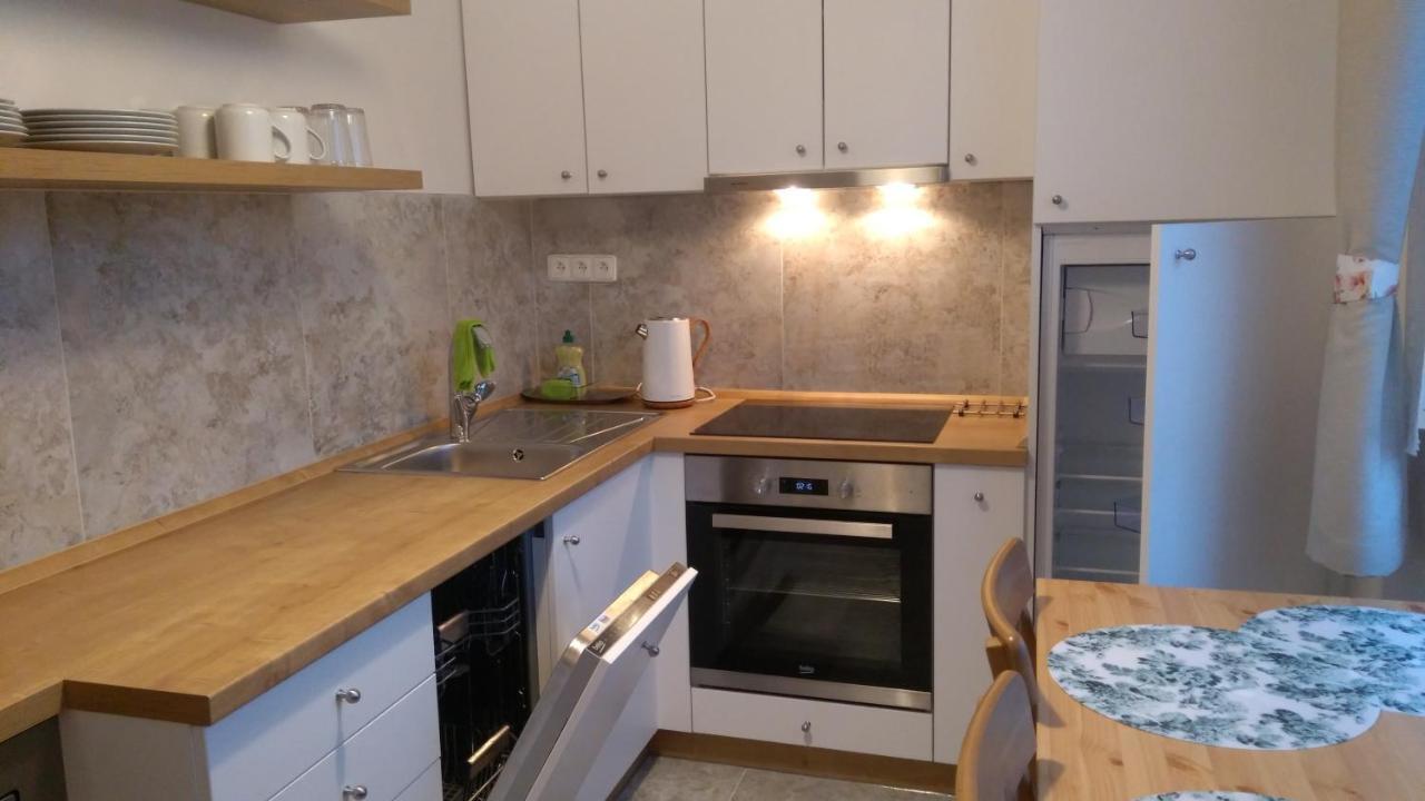 Apartman V Bytovem Dome Turnov Apartment Luaran gambar