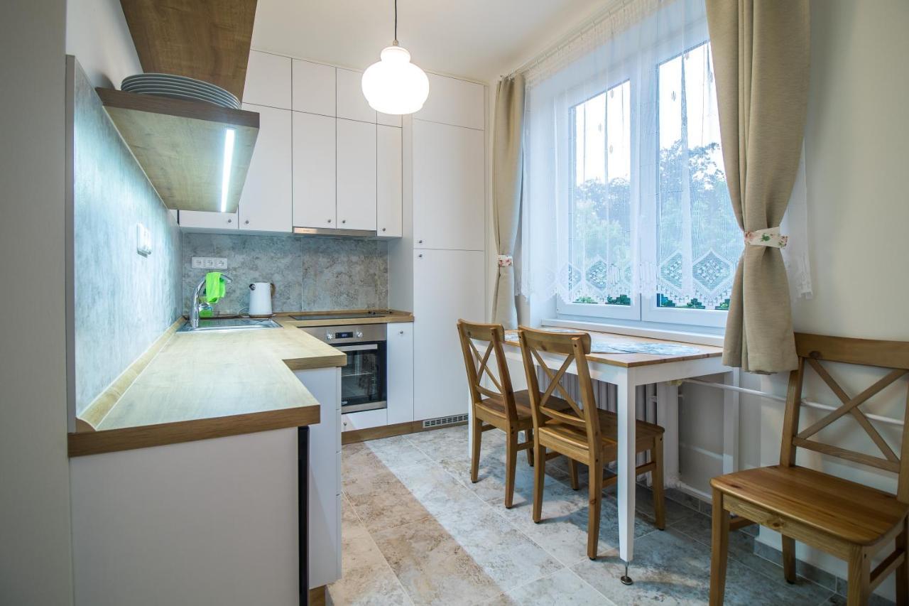 Apartman V Bytovem Dome Turnov Apartment Luaran gambar