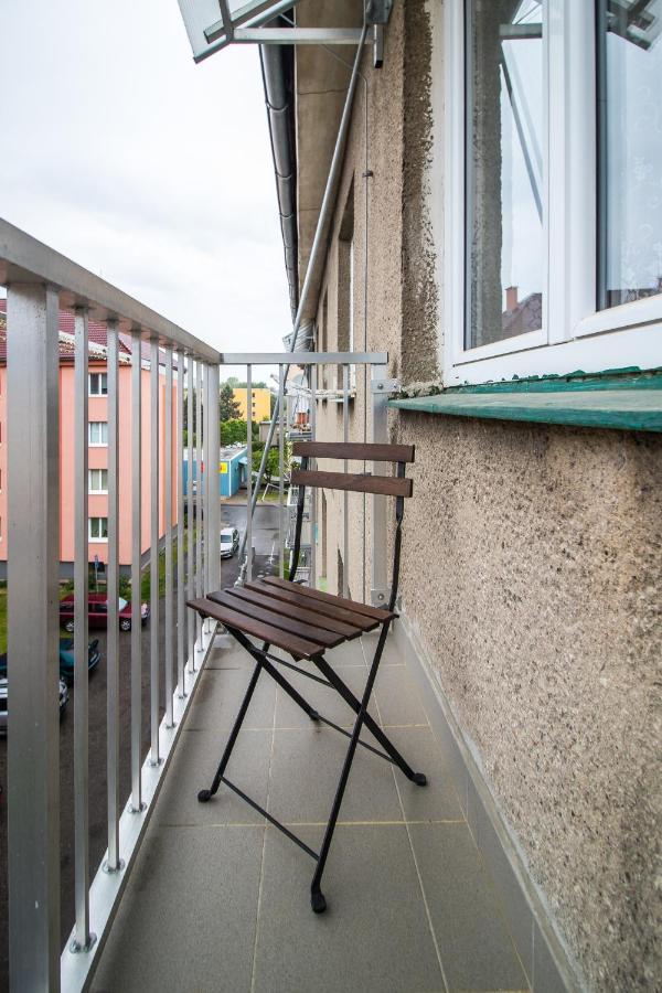 Apartman V Bytovem Dome Turnov Apartment Luaran gambar